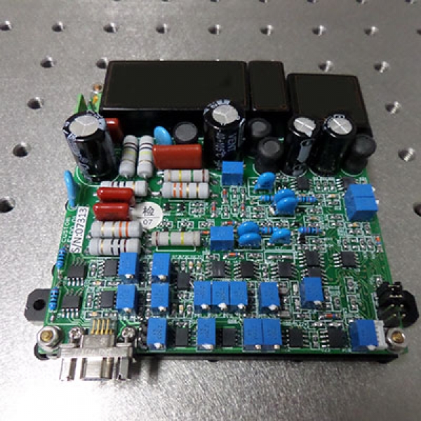 壓電控制器  ▏工業(yè)級